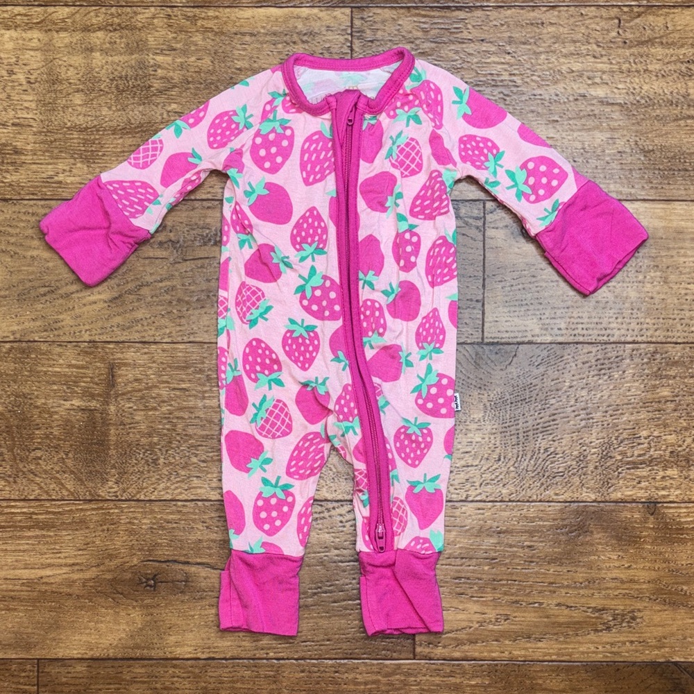 Little Sleepies LS Sweet Strawberries Preemie Bamboo Zippy Footie Sleeper Pink